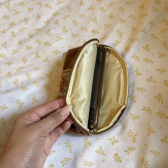 SOLD BY PICK UP VINTAGE WALLET - COIN PURSE - Picture 4 of 9